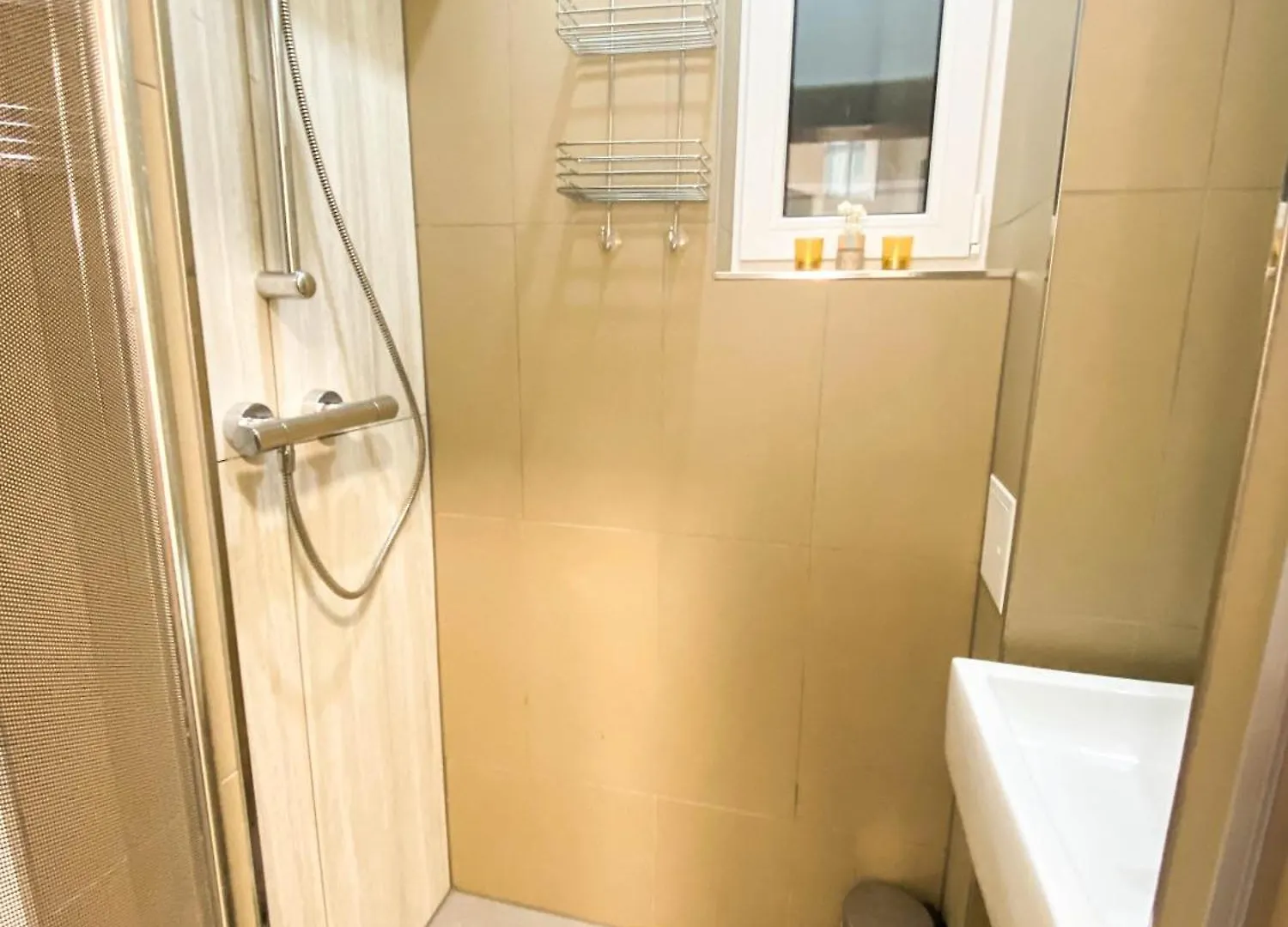 Vienna Senator Flat Paulus Apartment 0*,  Austria